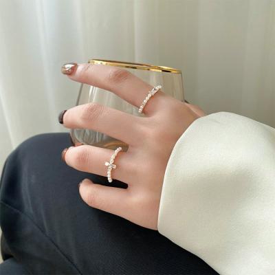 China FASHIONABLE Wholesale Gold Plated Imitational Pearl Zircon Cross Ring For Women for sale