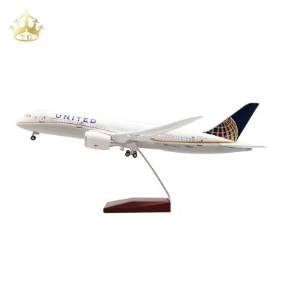 China China Resin Desktop Boeing 787 United Airlines Airplane Plastic Model 1/130 Economy Model Plane for sale