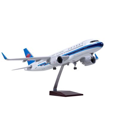 China China Toy Airplane Static Souvenir Simulation Aircraft Scales 320 China Southern Airlines Diecast Model Plane for sale