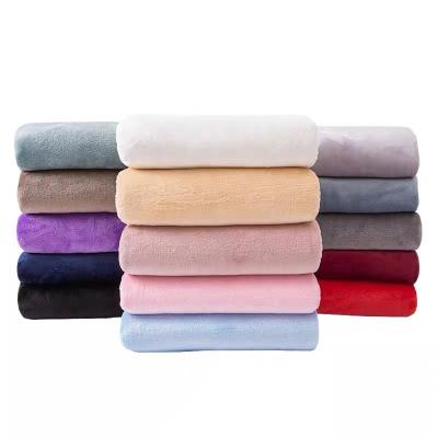 China Hot Sale 100%Polyester Fleece Flannel Anti Pill Soft Fabric For Blanket Microfiber Cloth For Sofa Bedding Toy for sale