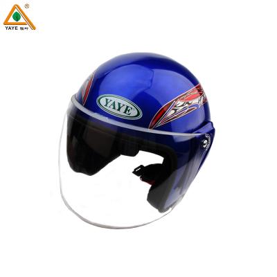 Cina Lenti anti nebbia Hd Half Face Casco motociclo casco fuoristrada per adulti Casco accessori motociclistici Guardia testa in vendita