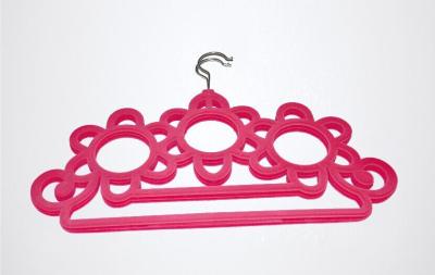 China Rose Red Flower Scarf Hanger Velvet Covered Hangers For Turban / Burka for sale