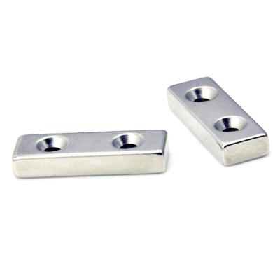 China Industrial Neodymium Permanent Magnet Single Hole Countersunk Magnet Double Countersunk Magnets for sale