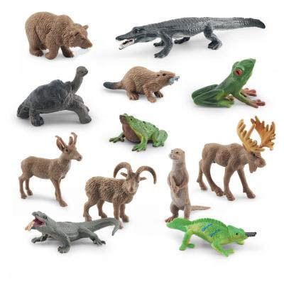 China Wildlife Animal Model Toys 12 PCS Mini Tortoise Tree Frog Bullfrog Chameleon Elk Figurine Family Party Favors for sale