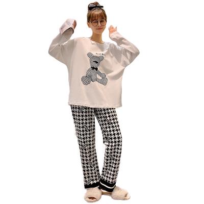 China Shunvfang Designer Pajamas Women Customize Autumn Fashion Cartoon Print QUICK DRY Sleepwear Women Sleepwear for sale