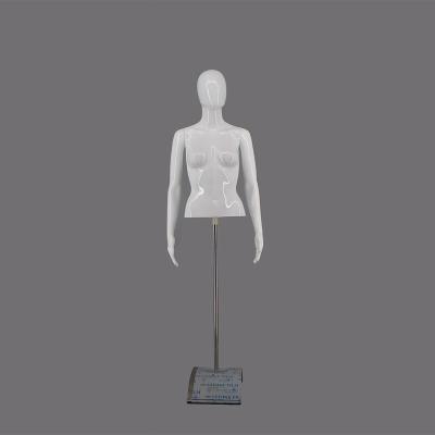 China Low Price Most Factory Sale Plastic White Upper Body Mannequin No Main Window Display for sale