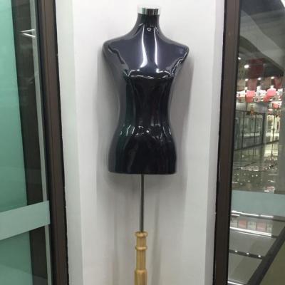 China New Fashion High Quality Plus Size White Black Clothes Plus Design Show Body Foam Mannequin for sale