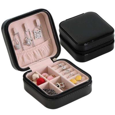 China Recyclable Custom Leather Portable Zipper Travel PU Button Mini Jewelry Earrings Ring Storage Mini Jewelry Box for sale