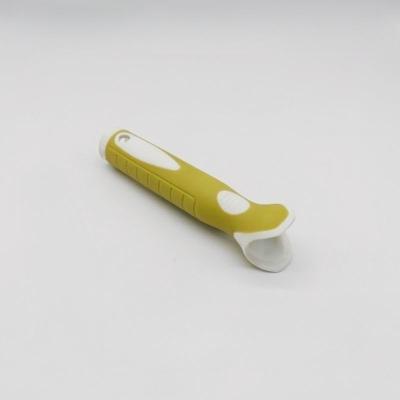 China PP+TPR 7 inch paint roller handle for sale