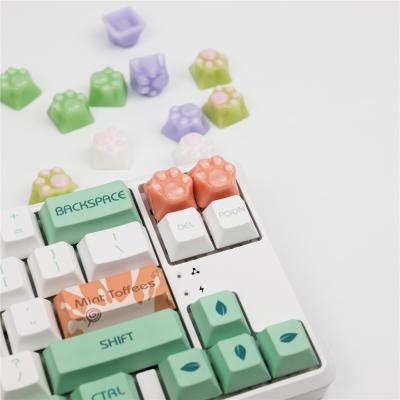 China Handmade Keycaps Resin Cat Striping Keycaps Customized Universal Keys Mechanical Keyboard Keycaps for sale