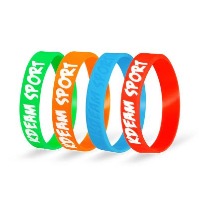 China Custom Copy Logo Silicone Bracelet Wristband Fashion Eco-friendly High Quality Silicone Bracelet for sale