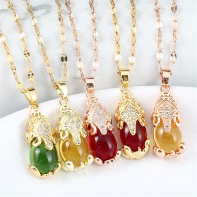 China Fashion Cute Explosion Cute Pixiu Necklace Micro-inlaid Short Diamond Women Clavicle Chain 18K Pendant Gold Plated Necklace for sale