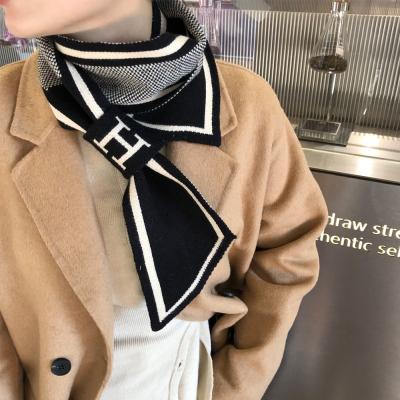 China ZG Retro Winter Wool Ladies Scarf Women's Warm Scarf Knitted Perforated Sharp Fashion Simple Striped Good Quality for sale