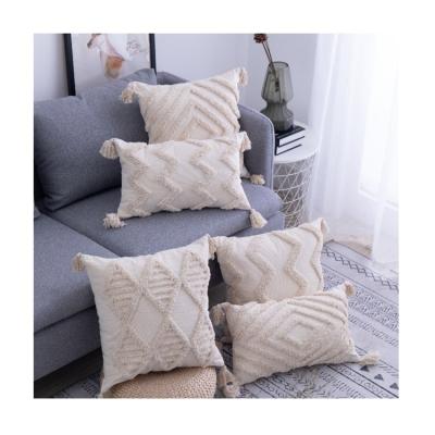 China Flower Anti-static Home Decor Embroidery Tufted Tile Covers Cotton Linen Woven Tassel Cushion Tufted Covers for sale