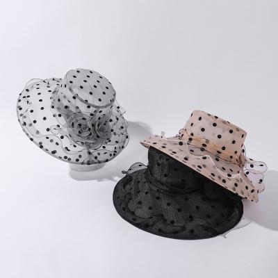 China Women's Beach Wavy Brim Dot Wide Brimmed Hat Girl's Elegant Women's Summer European and American Style Wedding Party Organza Chic Polka Spot Top Hat for sale