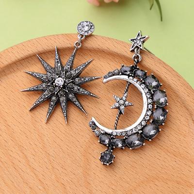 China TRENDY Antique Gold Vintage Crystal Rhinestone Mismatch Moon And Star Silver Plated Earrings Dangle for sale