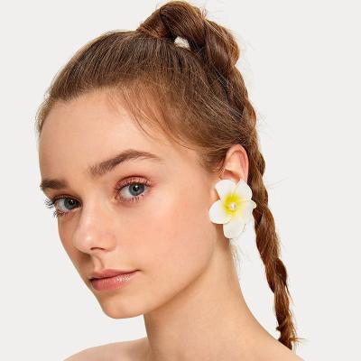 China 2021 TRENDY New Tropical Hawaiian Women Ring Big Fashion Jewelry Yellow And White Plumeria Flower Stud Earrings for sale