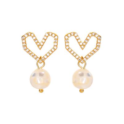 China 912236 CLASSIC Sample Designs Heart Shape Shell Beads Drop Stud Pearls For Jewelry Making Earrings for sale