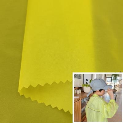 China Upf 50 Breathable Fabric 15D*15D 420T Ultra Light Nylon 100% Nylon Taffeta Fabric For Sun Protection Clothing for sale