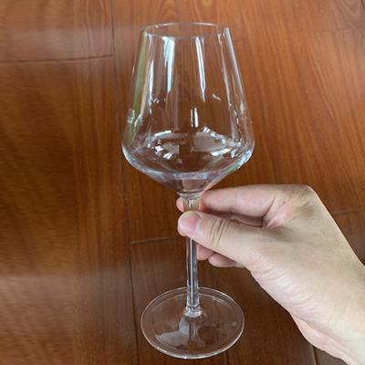 China 350ml Tritan Cheap Modern Plastic Unbreakable Wine Glasses for sale