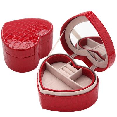 China Fashionable European Style Leather Heart Jewelry Box Organizer Portable Leather Ring Bracelet Earrings Display Storage Box Wedding Gift Case for sale