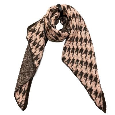 China Popular made in china cheap top quality houndstooth bevel with same color edge ladies winter scarf large for sale