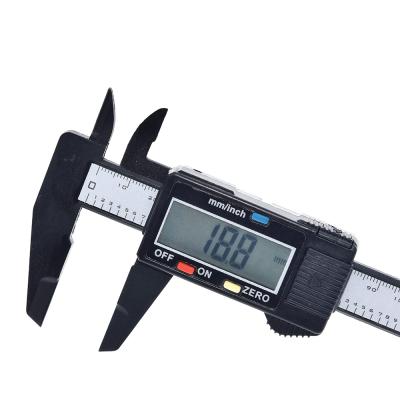 China 0-150mm Carbon Fiber Electronic Measuring Vernier Caliper 6 Inch Measuring Micrometer Tool LCD Digital Carbon Fiber for sale