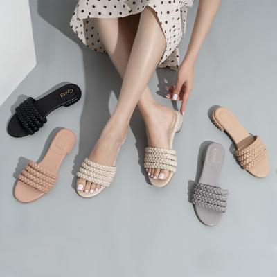 China GIRL CF3036 fashion summer vocation beach slippers women BUSY 2022 fashion trend new flat weave sandals for sale