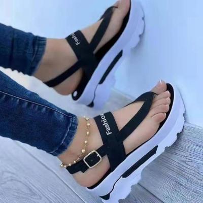 China 2022 fashion trend BUSY GIRL LQ3001 new women's style sandals large size flat sandals shoes for ladies for sale