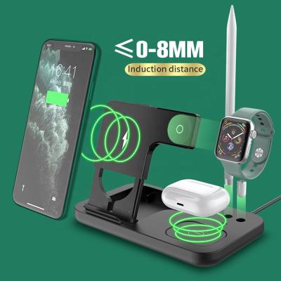 China High Speed ​​Portable Fast Power Bank Usb C Qi Mobile Car Magnetic 4 in 1 Wireless Charger for Iphone 12 for sale