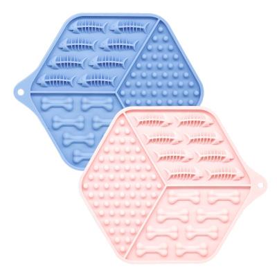 China Large Sustainable Slow Feeder Pet Food Plates Mat Dog Lick Pad For Grooming Pet Food, Treats And Worry Reduction for sale