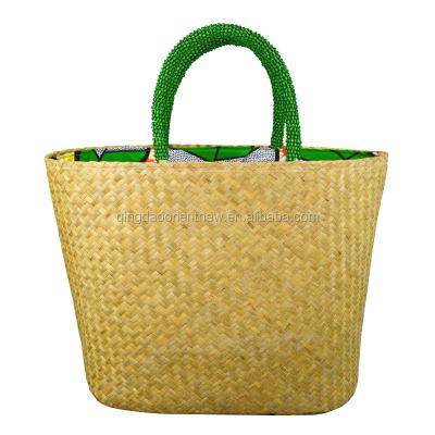 China Newest Selling Summer Women Shoulder Bag Straw Raffia Hot Natural Travel Bag Top Handle And Handles Beach Fashion Beaded Tote Bag for sale