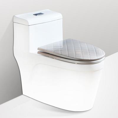 中国 Italian Double-Flow Trademark Chinese WC Colored Color One Piece Hot Selling Spot Resistant Toilet Toilet 販売のため