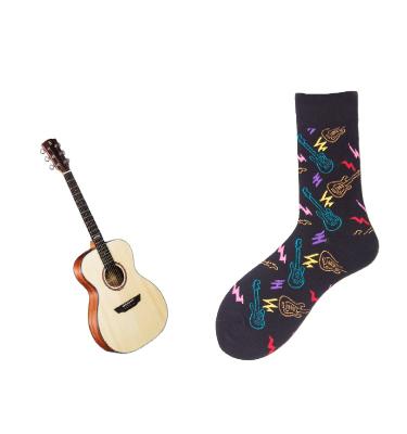 China Breathable geometry socks fashion to the individual originality of the new man in their design style contrast all wholesale cotton geometry socks for sale