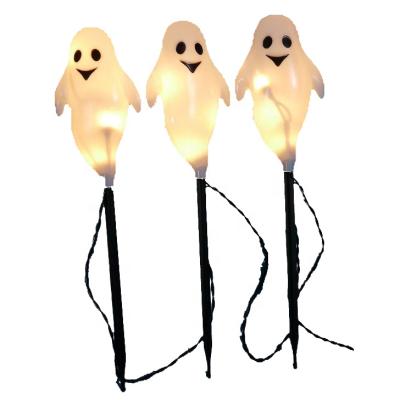 China Garden 3PK or 5PK 18.5IN 15L Ghost Outdoor Decorative Lawn Stake Lights for Halloween for sale