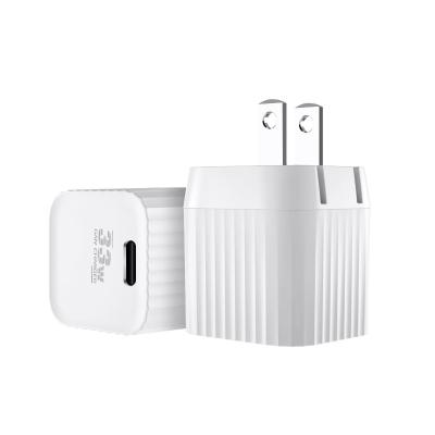 China 2021 Best Selling Mobile Phone Products In USA Amazone 33w 30w USB Charger QC 4.0 Foldable Ultra Slim Type c Wall Charger For Apple for sale