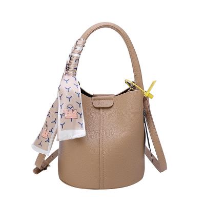 China Others 2023 new Korean bucket handheld vegetable basket texture female simple large capacity shoulder crossbody bag for sale