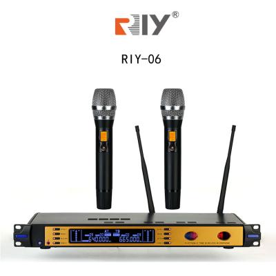 China New Professional Singing Voice Karaoke Microphone RIY-06 Professional Wireless Microphone Dynamic Wireless Coil for sale