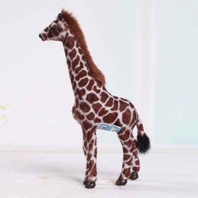 China 2021 Vivid Animals Factory Price Sells Toy Stuff Toys Plush Wholesale Inflatable Plush Toy 5Ft Giraffe Realistic Giraffe Plush Stand for sale