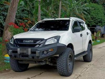 China 2012-2017 Isuzu Dmax Bullbar Powder Coated Steel 4x4 Winch Bumper for sale