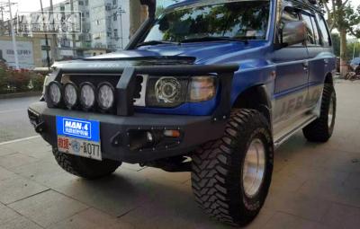 China Mitsubishi Front Offroad 2003 Pajero Bull Bar 4x4 Powder Coating for sale