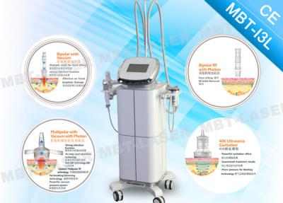 Chine cavitation de vide de 40KHz rf amincissant la machine multipolaire pour le levage de visage à vendre