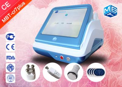 China Máquina ultrasónica portátil de la cavitación para el equipo del salón de belleza, reducción de la grasa del laser del lipo en venta