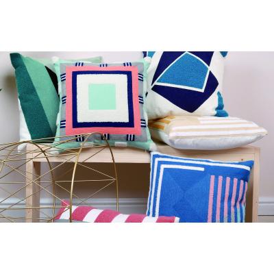 China PORTABLE Geometric Patio Furniture Crafts Poster Jacquard Innermor Classic Tile Cushion Covers for sale