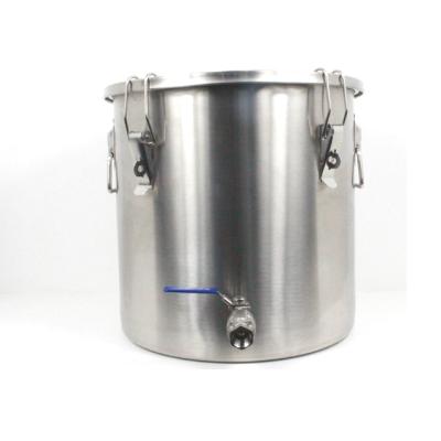 China 30L Brewery Flat Bottom Fermenter Tank Cooling System Beer Fermentation Tank for sale