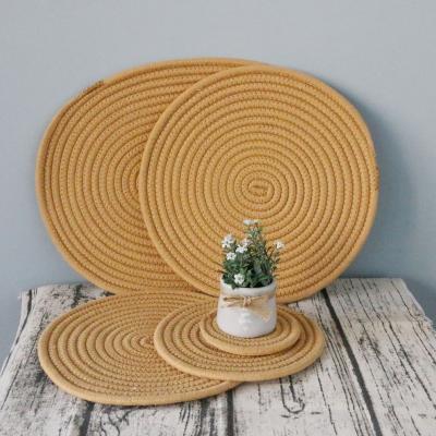 China Non-slip Weave 18*18cm Heat Resistant Hand Made Viable Mats Coaster Boho Table Round Set Mat For Dining Table for sale