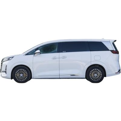 China Hot 2022-2023 Luxury Cloth MPV Space Fuel Vehicle Large Inventory MPV Chinese Auto Cars for sale