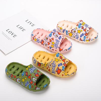 China New Designer Summer Trend Fashion Bathroom Funny Leak Home Indoor Women's Flip Flops Slippers for sale