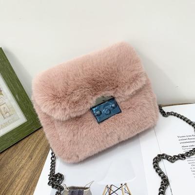 China Fashion New FIXED Fashion Ladies Chain Shoulder Messenger Bag 2020 Small Handbags Wild Fur Plush For Women for sale