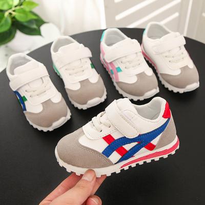 China 2021 new light kids sports shoes style light shoes for kids led kids designer shoes for sale